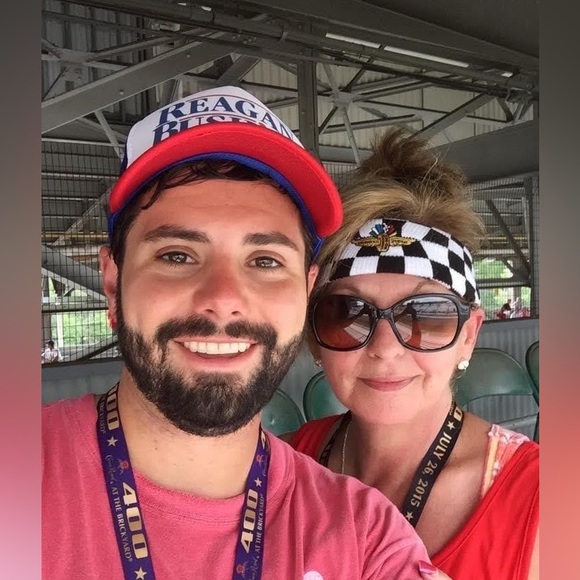 Meet your Posher, Belinda - Picture 14 of 16